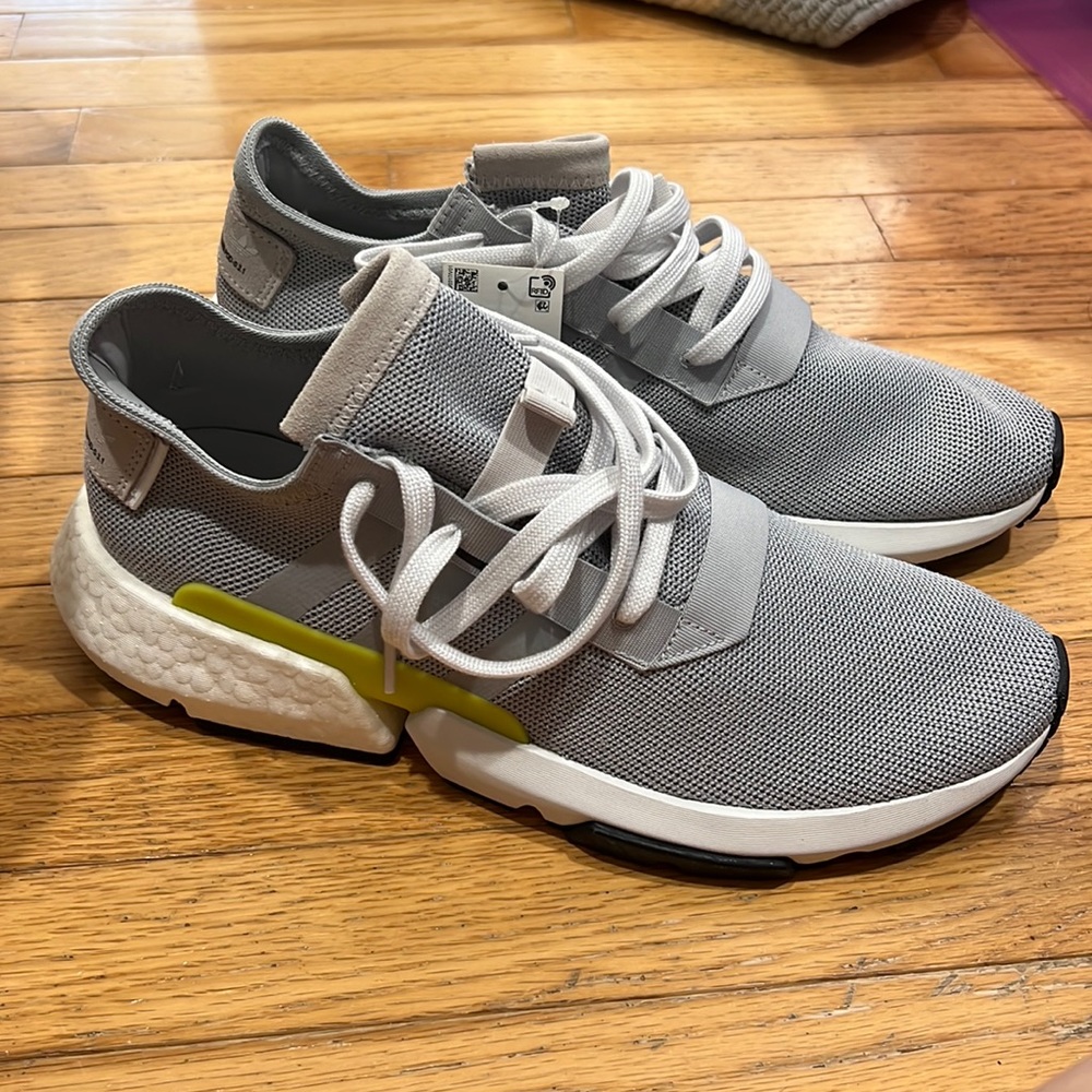 Adidas originals size 11 1/2 US